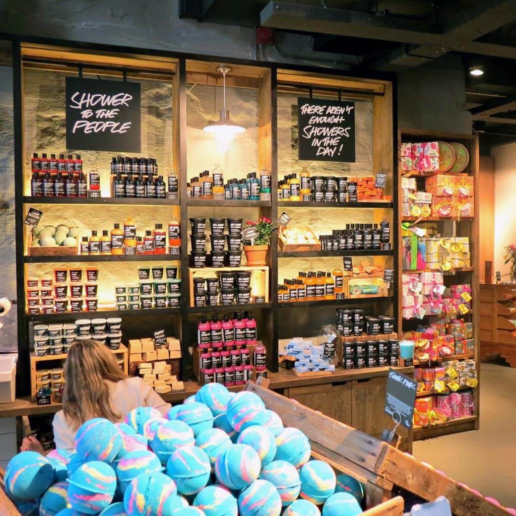 Lush-instore-retail-signing