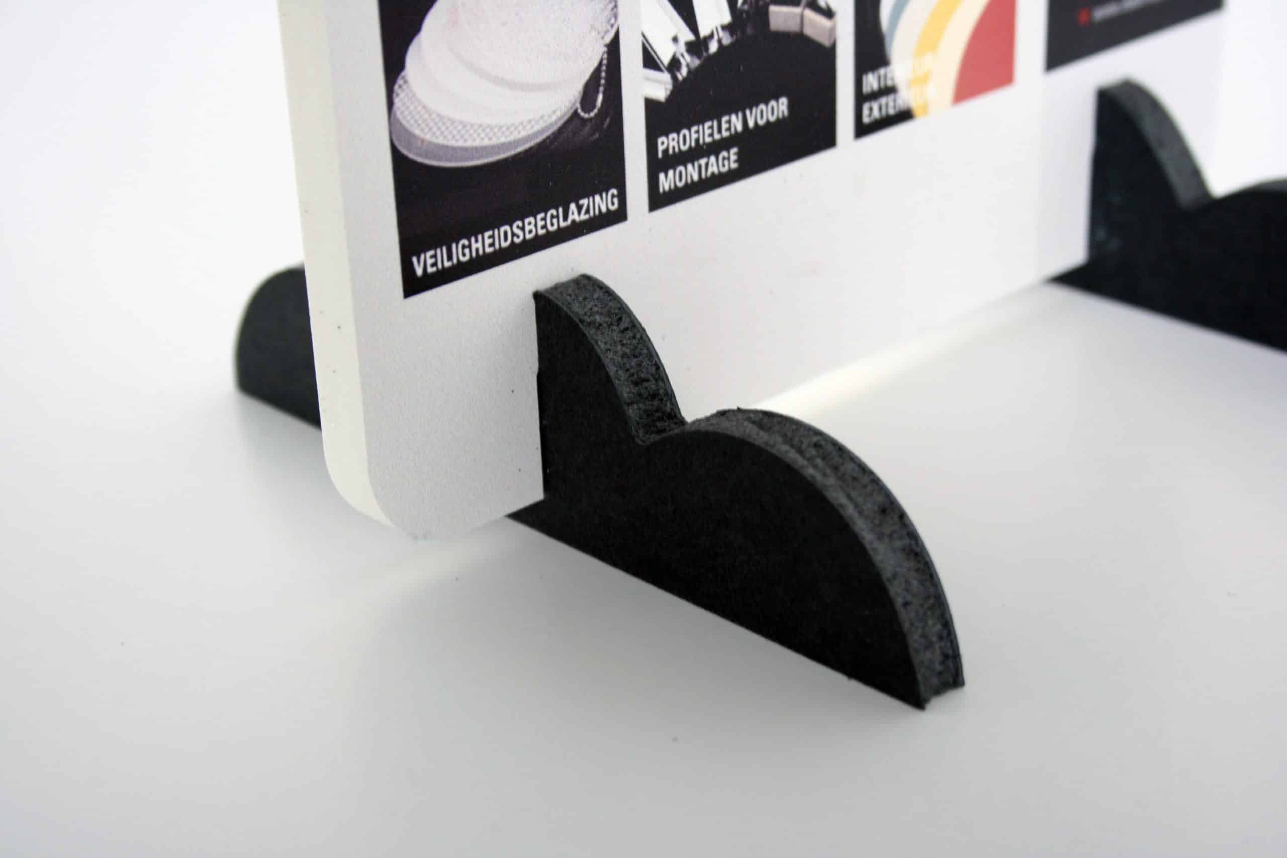 Foamboard-tafelstaander-scaled
